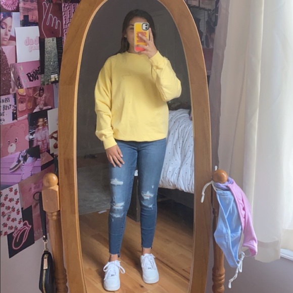 honey crewneck - Picture 1 of 1